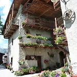 Barba Gust Farm stay