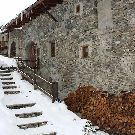 Alloggio per agriturismo Barba Gust Cesana Torinese