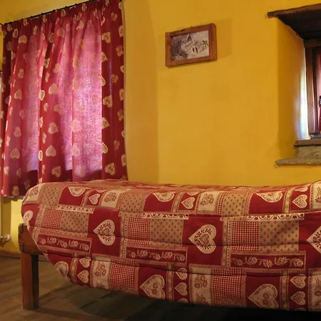 Alloggio per agriturismo Barba Gust Cesana Torinese